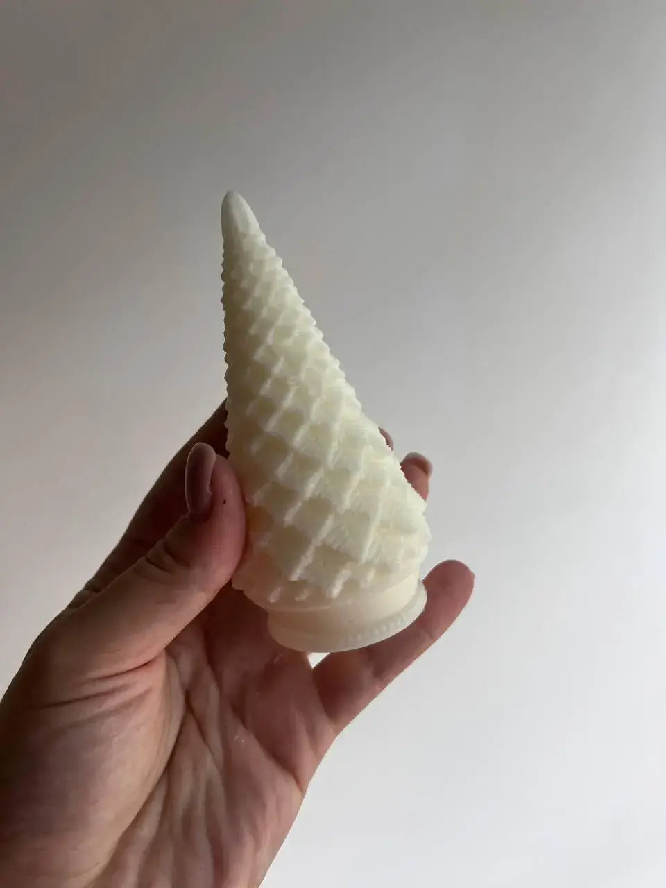 Christmas Tree Candle 4.5x2.5in