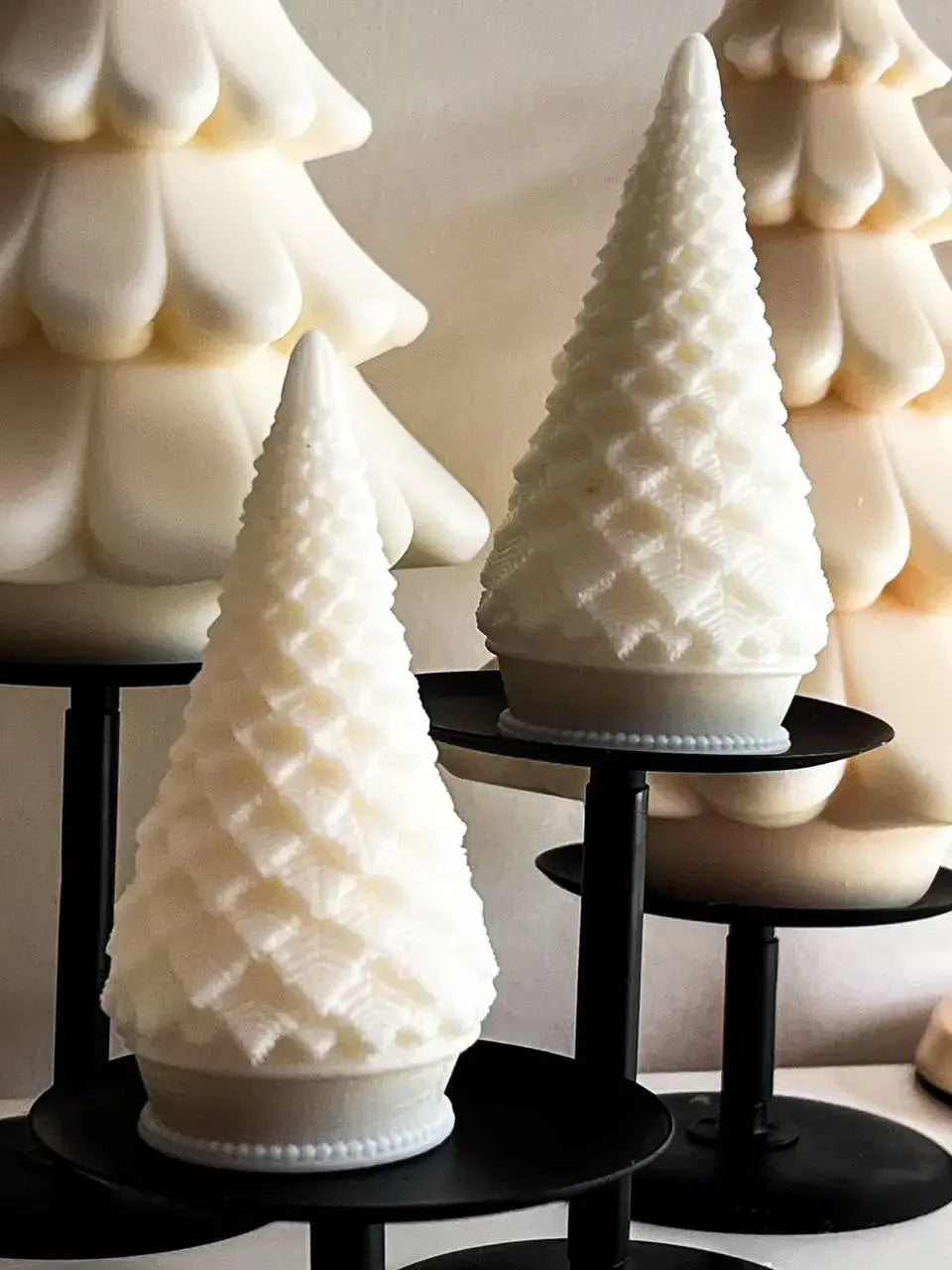 Christmas Tree Candle 4.5x2.5in