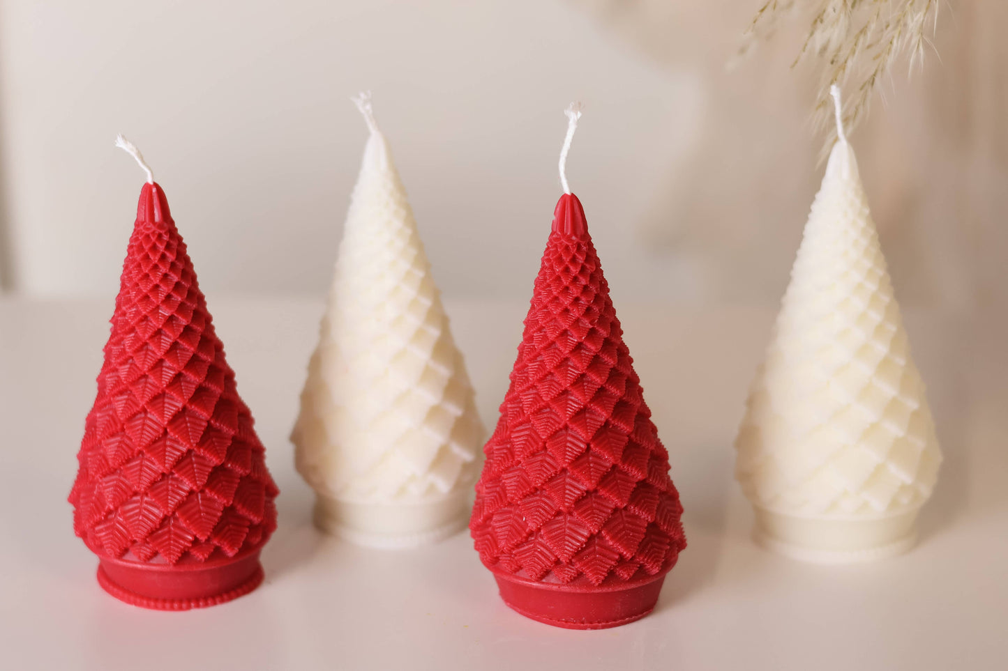 Christmas Tree Candle 4.5x2.5in