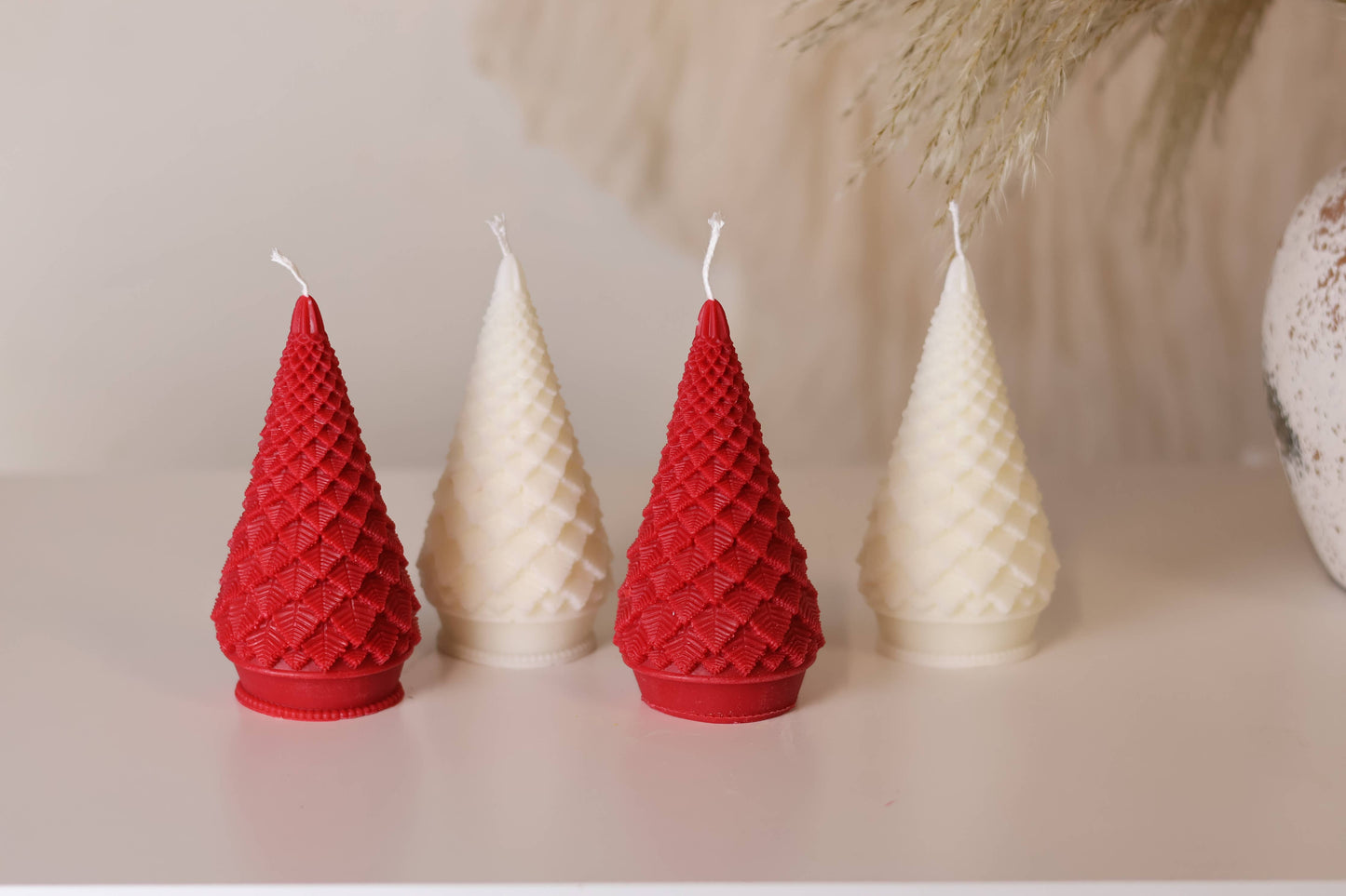 Christmas Tree Candle 4.5x2.5in
