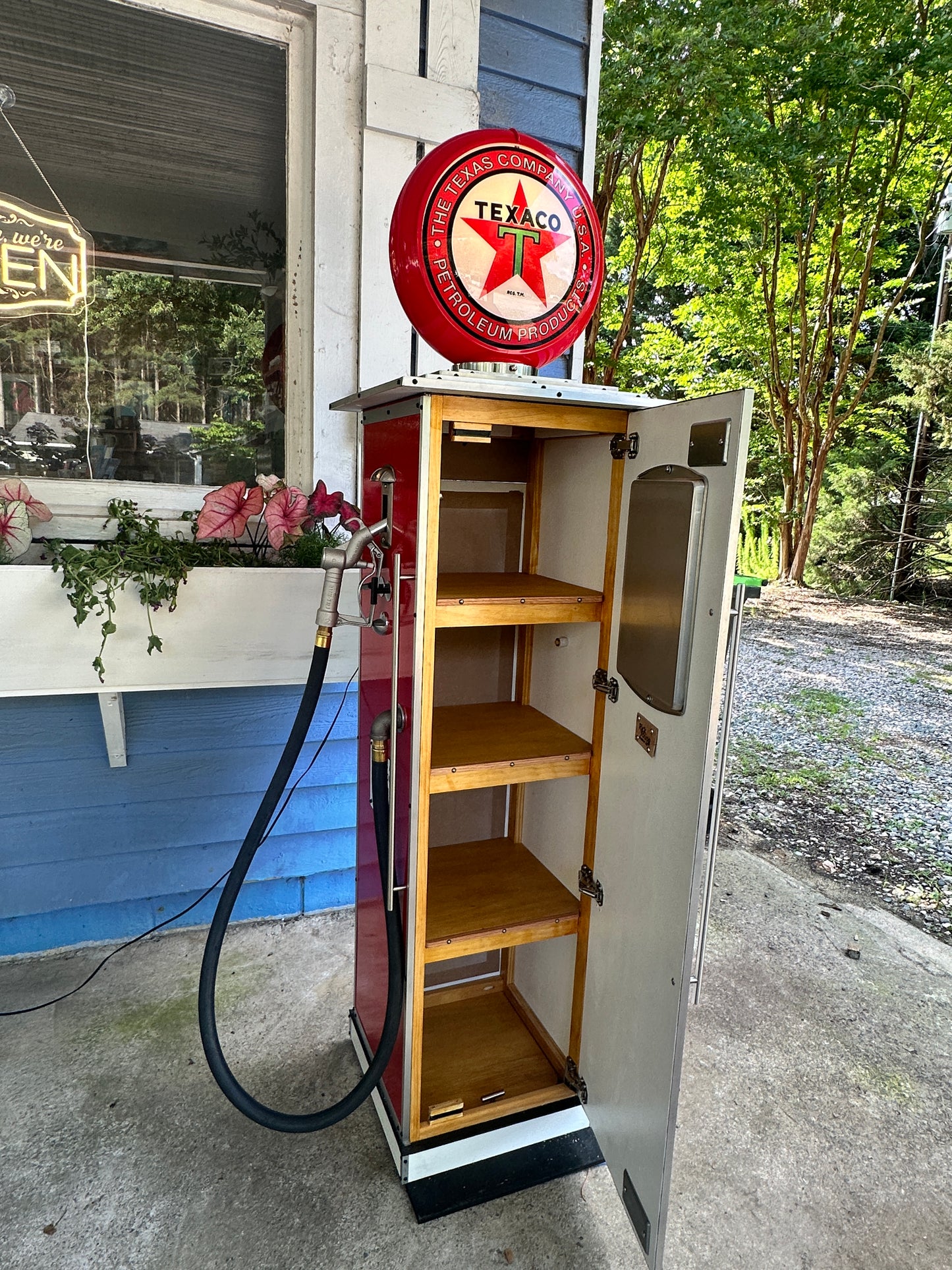 Replica Old Style Texaco Pump 